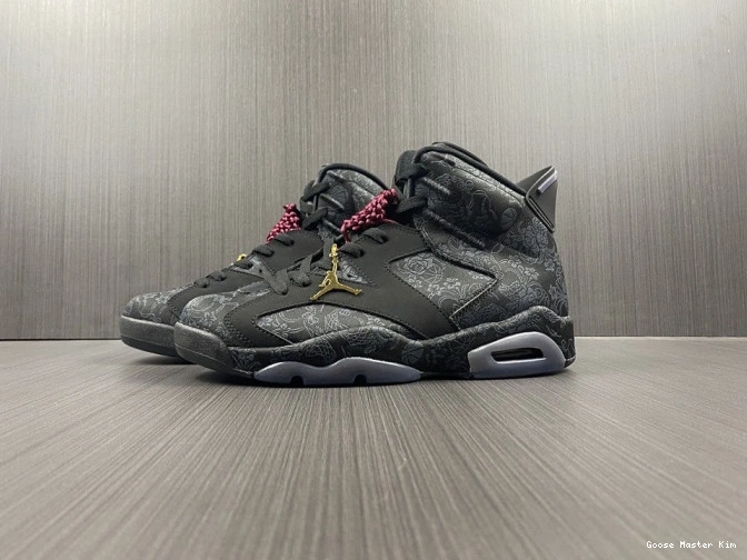 SD DB9818-001 (W) 6 Triple Black Retro Jordan 0723